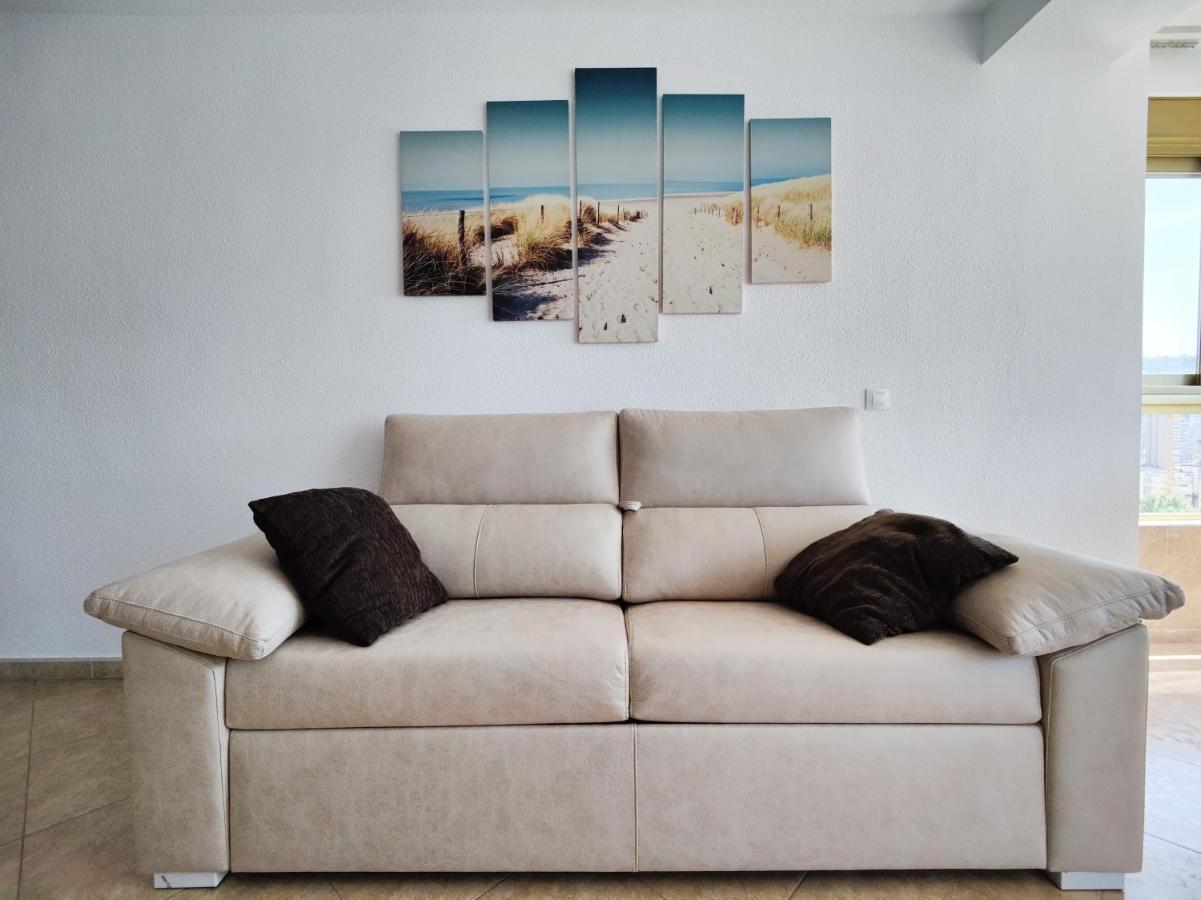 Gerona Sea View Apartments Benidorm Bagian luar foto