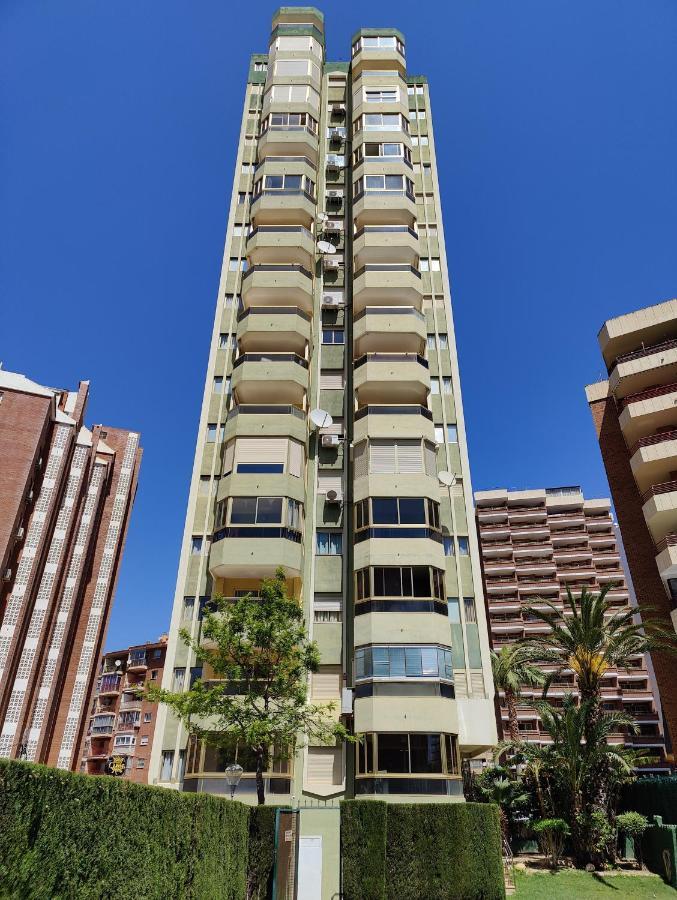 Gerona Sea View Apartments Benidorm Bagian luar foto